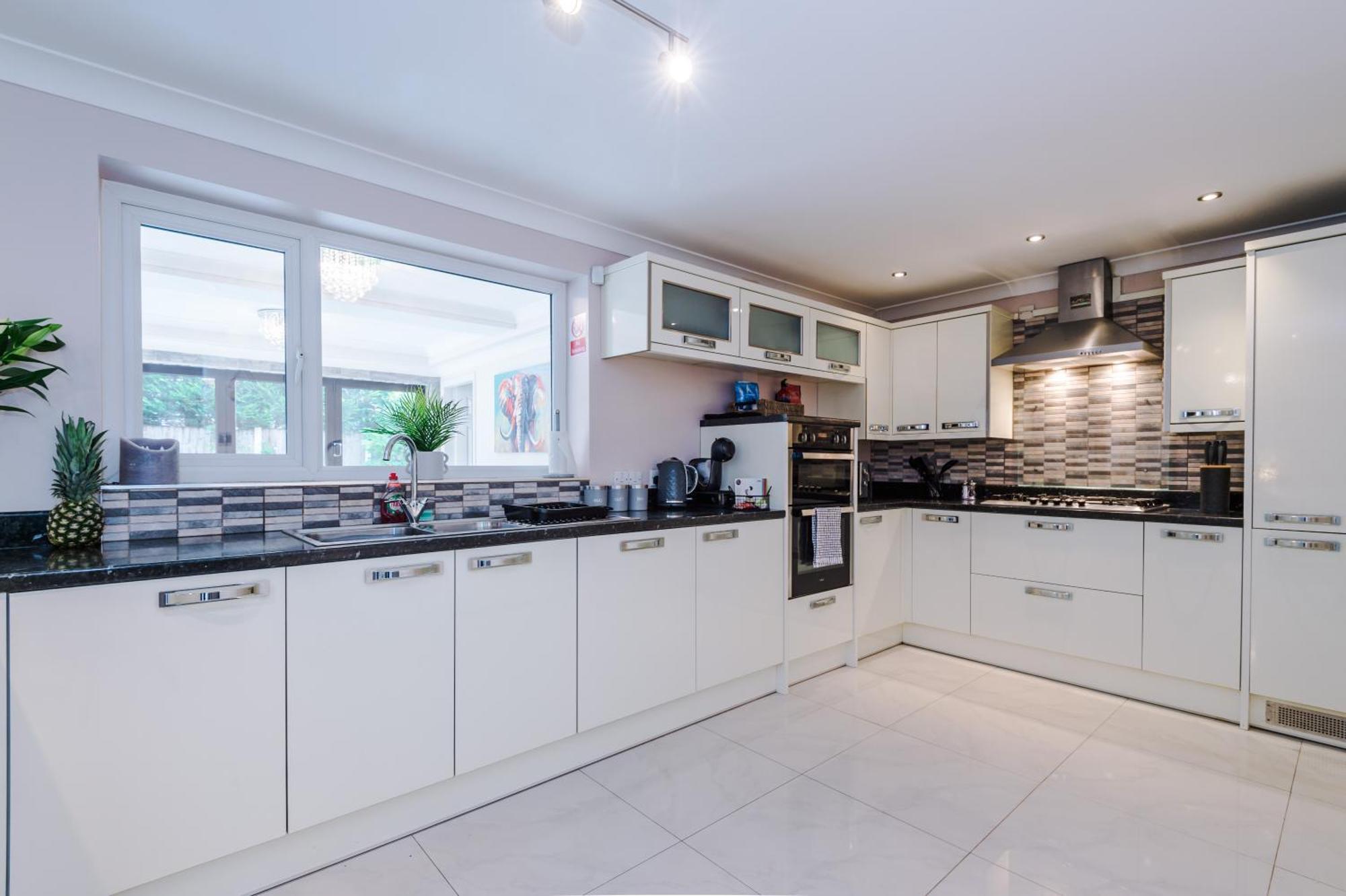 The Green- Beautiful & Spacious 5 Bed Detached In Worsley, Manchester Екстер'єр фото